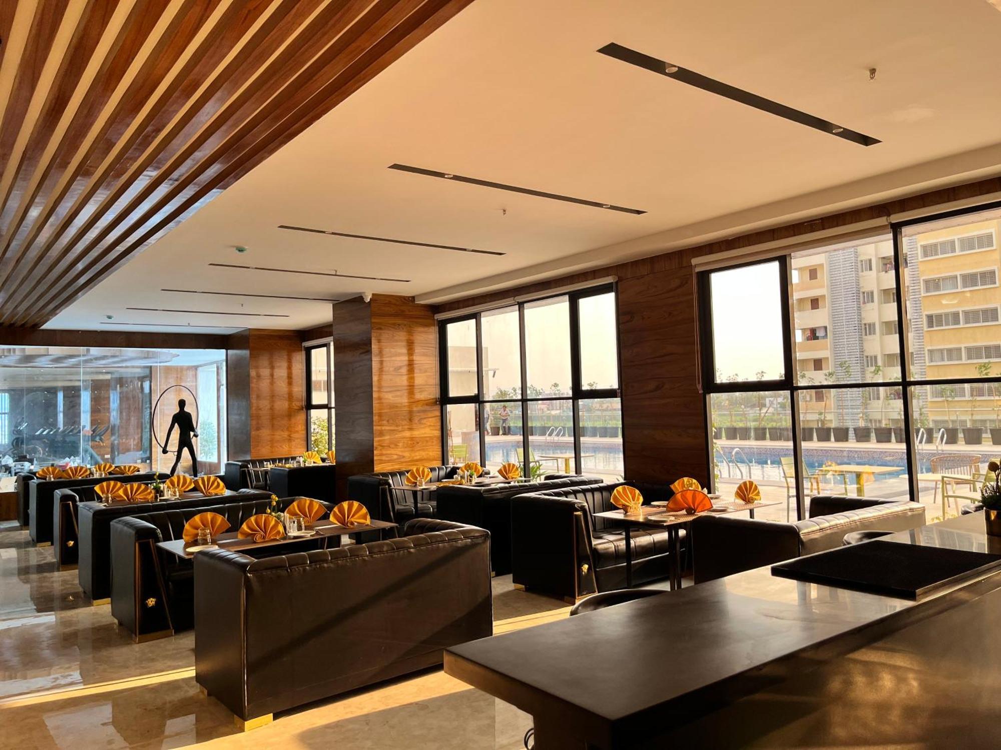 Hotel Vits Satyajeet Karād Zewnętrze zdjęcie